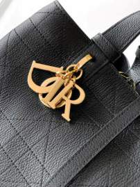 Picture of Dior Handbags _SKUfw239319690fw